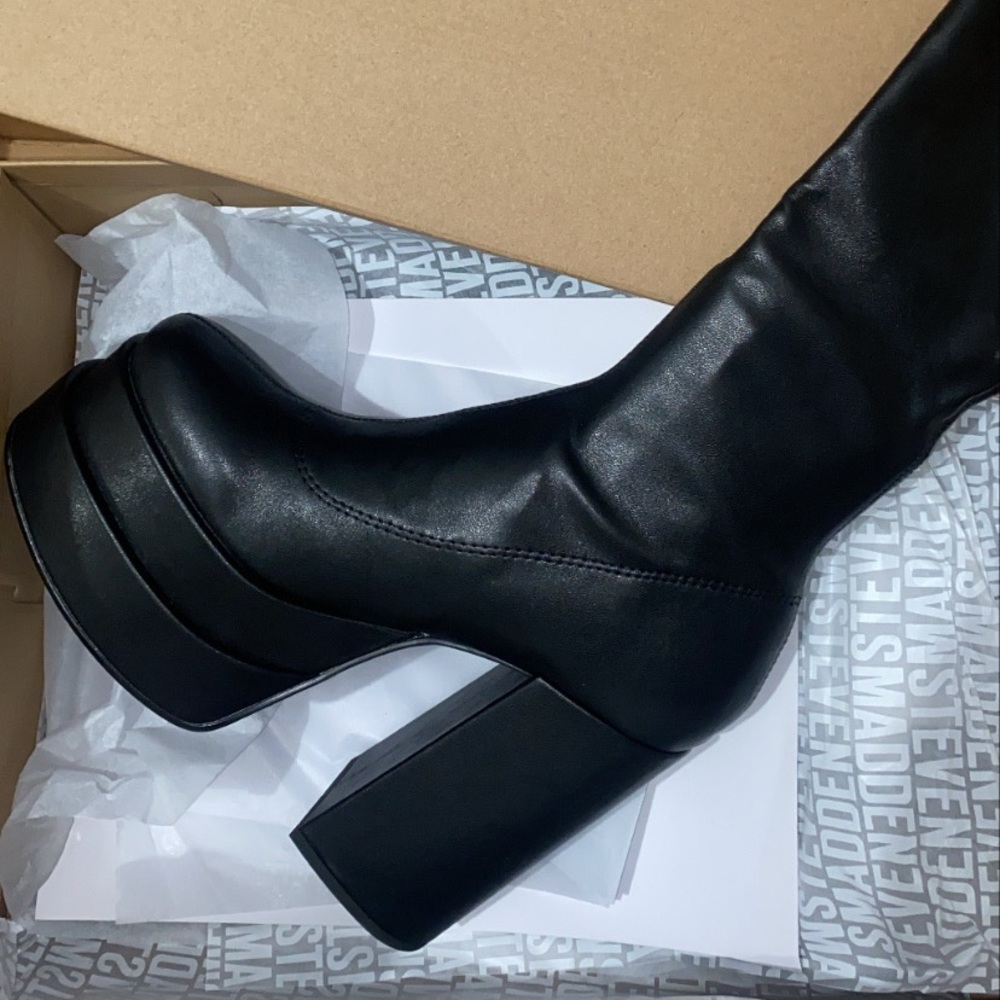 Steve Madden Cypress Black Heel Boots